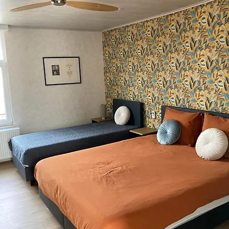 Homestay Bobs